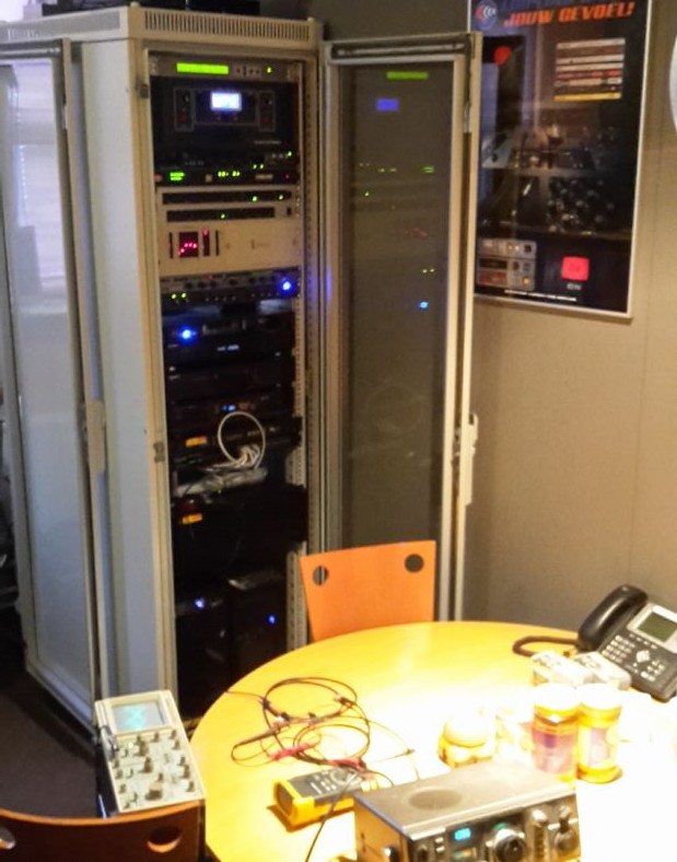 sAM 1395 kHz modulatie diepte instellen.